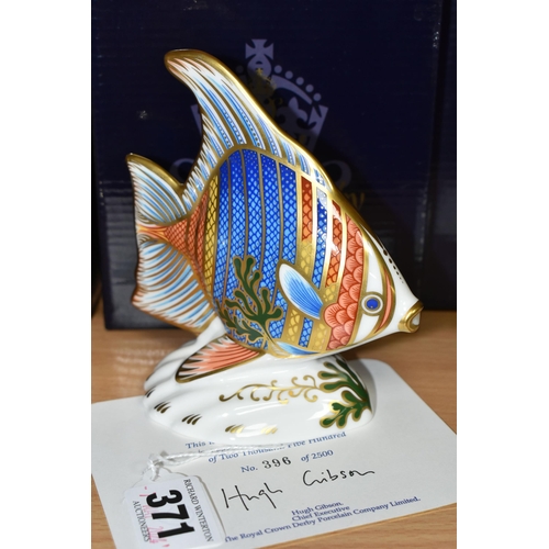 371 - A BOXED ROYAL CROWN DERBY LIMITED EDITION 'PACIFIC ANGEL FISH' PAPERWEIGHT, with certificate numbere... 