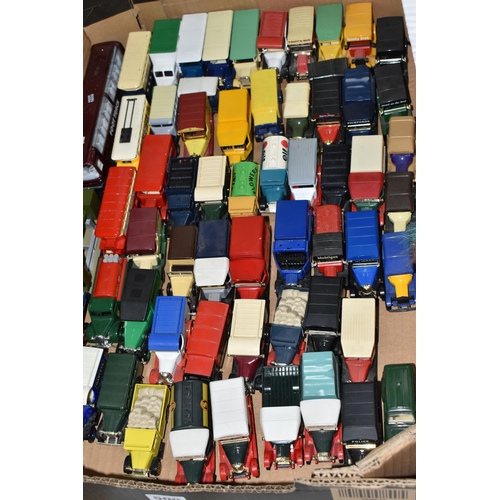 500 - A QUANTITY OF ASSORTED MODERN PLAYWORN DIECAST VEHICLES, to include Corgi Classics Scammell Highwaym... 