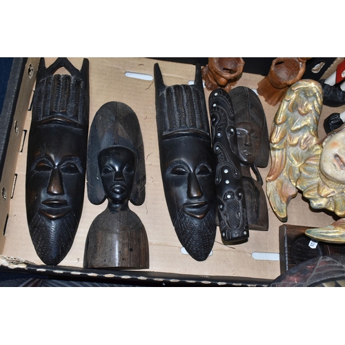 505 - A SELECTION OF WOODEN AFRICAN SOUVENIR ART ORNAMENTS INCLUDING PIECES BY SHONA ARTISANS AND OTHERS, ... 