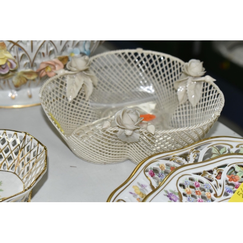 543 - ASSORTED CONTINENTAL DECORATIVE PORCELAIN, including gilded Dresden and Royal Lucerne porcelain in f... 