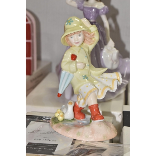 552 - SIX ROYAL DOULTON FIGURINES, comprising five boxed figures: Specially for You HN4232, Bells Across t... 