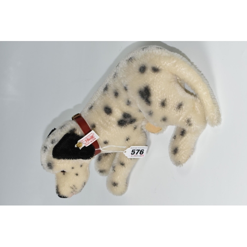 576 - AN UNBOXED MODERN STEIFF LIMITED EDITION MOHAIR DALMATIAN DOG, No.038600, limited edition No.0630 of... 