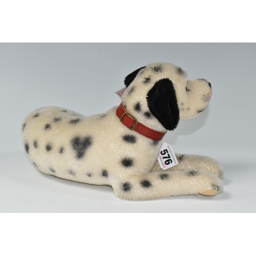 576 - AN UNBOXED MODERN STEIFF LIMITED EDITION MOHAIR DALMATIAN DOG, No.038600, limited edition No.0630 of... 