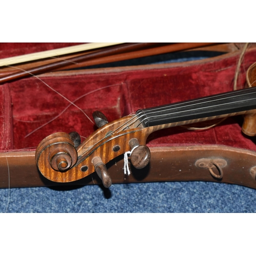 577 - A CASED LATE NINETEENTH CENTURY 3/4 SIZE VIOLIN, bearing label reading 'Lutherie Artistique, T. Baur... 