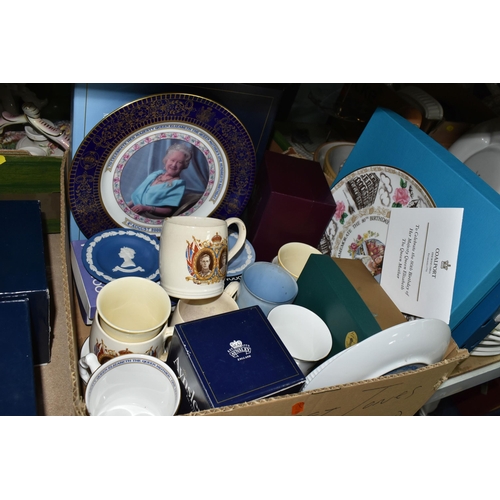 591 - FOUR BOXES OF CERAMIC ORNAMENTS AND ROYAL COMMEMORATIVE WARES ETC, to include two boxed Wedgwood Sil... 