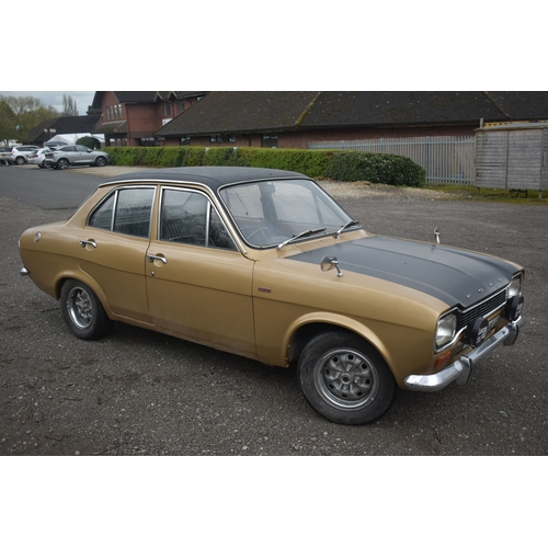 1000 - A 1971 FORD ESCORT MK I 1300XL FOUR DOOR SALOON, first registered 16/03/1971 with registration plate... 