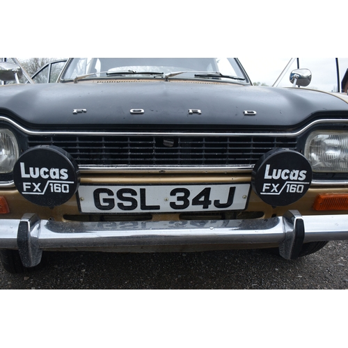 1000 - A 1971 FORD ESCORT MK I 1300XL FOUR DOOR SALOON, first registered 16/03/1971 with registration plate... 