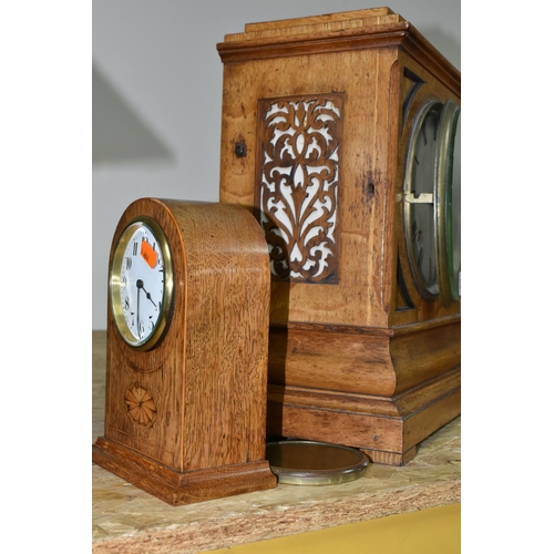 325 - A WOODEN CASED BRACKET CLOCK AND MANTEL CLOCK, the bracket clock with fretwork panels, the silvered ... 