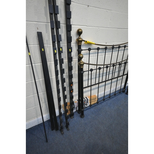 1270 - A TUBULAR METAL 4FT6 BEDSTEAD, with side rails, slats, central support and bolts (condition report: ... 