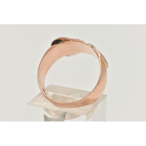 1 - AN EARLY 20TH CENTURY, 9CT GOLD BUCKLE RING, wide rose gold buckle ring, approximate width 11.5mm at... 