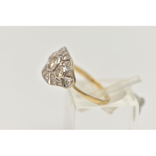 22 - AN 18CT GOLD DIAMOND RING, Art Deco style diamond ring, set to the centre with a round brilliant cut... 