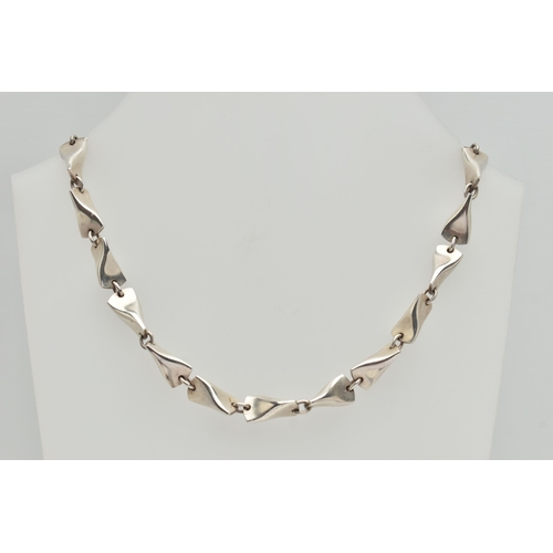 68 - A 'GEORG JENSEN' BUTTERFLY NECKLACE, a silver necklace, design number 104 A, designed by 'Edvard Kin... 