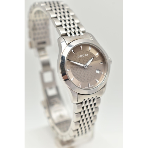 109 - A LADIES 'GUCCI G-TIMELESS' WRISTWATCH, quartz movement, round bronze dial signed 'Gucci', baton mar... 