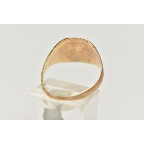 76 - A GENTS 9CT GOLD POLISHED SIGNET RING, of a square form, polished band, hallmarked 9ct Birmingham, r... 