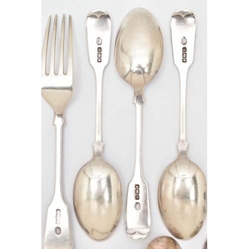 152 - A SELECTION OF EARLY 20TH CENTURY SILVER CUTLERY, to include three table forks, two dessert forks, t... 