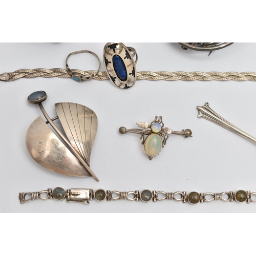 165 - A SELECTION OF SILVER AND WHITE METAL ITEMS, to include a large silver handled button hook, hallmark... 