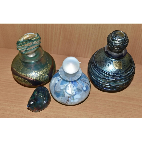 343 - THREE ISLE OF WIGHT GLASS SCENT BOTTLES AND A SMALL BIRD FIGURE, the largest a blue iridescent glass... 