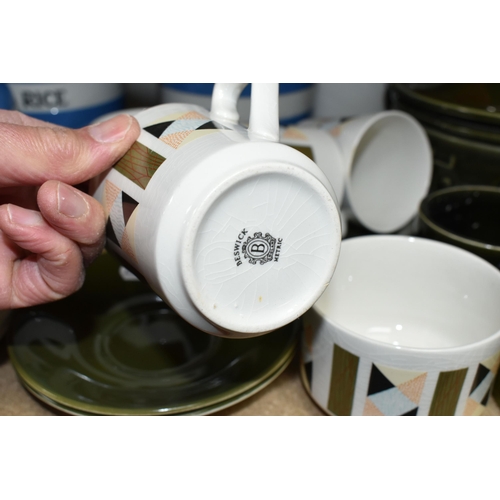 439 - A LARGE COLLECTION OF CERAMIC KITCHENWARE INCLUDING PORTMERION, BESWICK AND T.G. GREEN 'CORNISH WARE... 