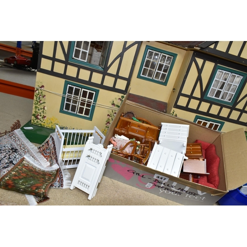 447 - A TRIANG WOODEN DOLLS HOUSE AND TWO BOXES OF ACCOMPANYING ACCESSORIES AND FURNITURE, 83cm width x 31... 