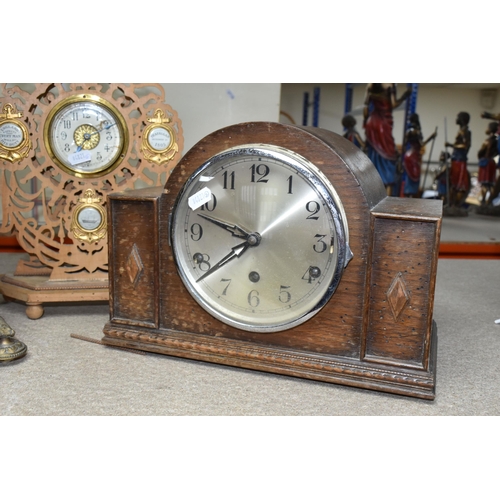 457 - A VINTAGE 'FOREIGN' MANTEL CLOCK, PUTTI STYLE BRASS CANDELABRUM, TRAFALGAR MEMORIAL CLOCK, AND VINTA... 