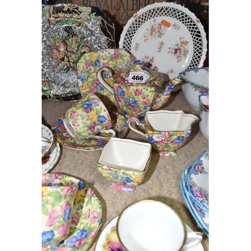 466 - A QUANTITY OF CERAMIC ORNAMENTS including Royal Doulton Balloon Figure character plates, a Royal Win... 