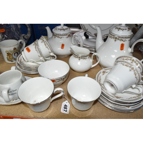 487 - A GROUP OF ROYAL DOULTON 'REPTON' PATTERN DINNERWARE AND BOXED TUTBURY CRYSTAL, comprising six dinne... 