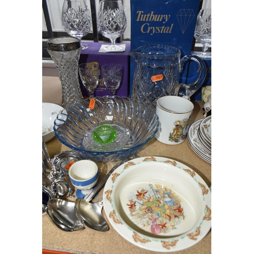 487 - A GROUP OF ROYAL DOULTON 'REPTON' PATTERN DINNERWARE AND BOXED TUTBURY CRYSTAL, comprising six dinne... 