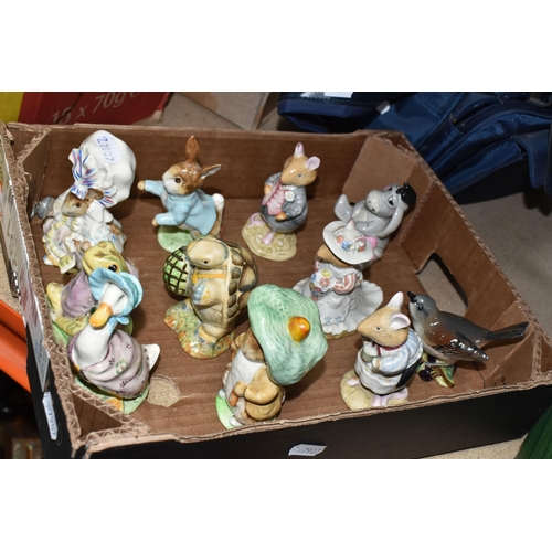 489 - TWO BOXES AND LOOSE CERAMICS, to include a collection of six mid-century Beswick Beatrix Potter's ch... 