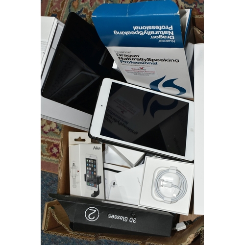 524 - A BOX OF PERSONAL ENTERTAINMENT ELECTRONIC EQUIPMENT ETC, to include a Samsung Galaxy Tab A, an Appl... 