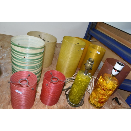 546 - A GROUP OF TABLE LAMPS AND VINTAGE LAMPSHADES, to include a yellow-green Shatterline table lamp base... 