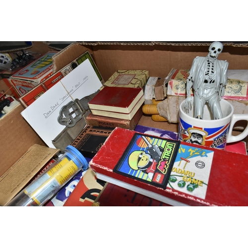 574 - A QUANTITY OF ASSORTED VINTAGE TOYS AND GAMES, to include boxed Mettoy tinplate clockwork Miniature ... 