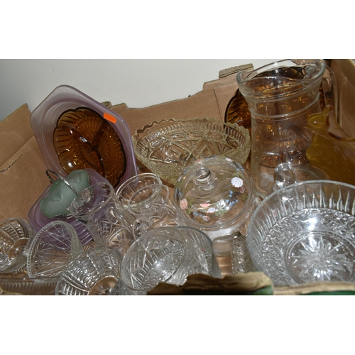 575 - FOUR BOXES AND LOOSE GLASSWARE AND ORNAMENTS, to include a boxed Arlington design glass punch set, a... 