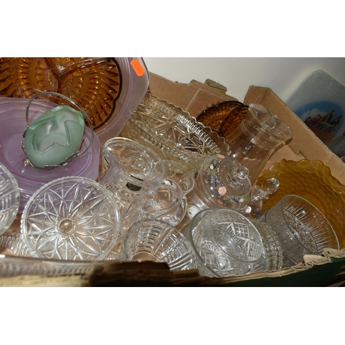 575 - FOUR BOXES AND LOOSE GLASSWARE AND ORNAMENTS, to include a boxed Arlington design glass punch set, a... 