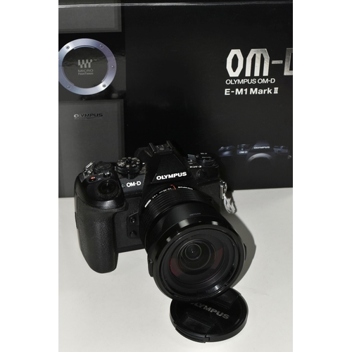 623 - A BOXED OLYMPUS OM-D E-M1 MARK II WITH 12-40MM F2.8 ZOOM LENS, together with an Olympus battery char... 