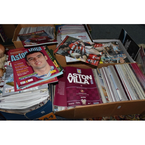 640 - FIVE BOXES OF FOOTBALL AND OTHER SPORTING EVENT PROGRAMMES, to include Wimbledon 2013, 2005,  F1 Gra... 