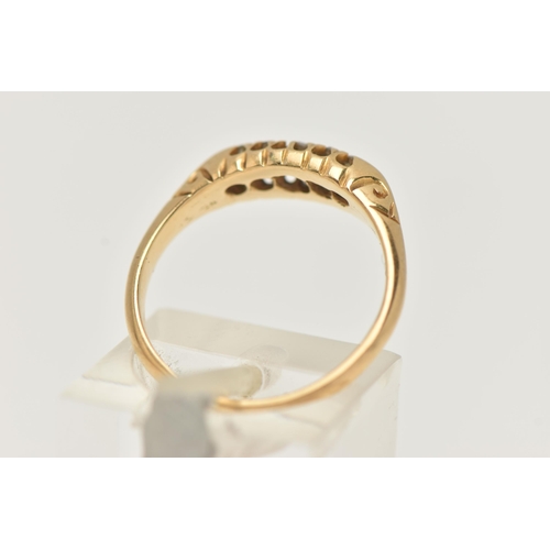 100 - AN EARLY 20TH CENTURY, 18CT GOLD DIAMOND BOAT RING, old cut and single cut diamonds, openwork galler... 