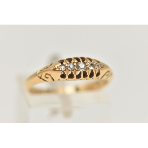 100 - AN EARLY 20TH CENTURY, 18CT GOLD DIAMOND BOAT RING, old cut and single cut diamonds, openwork galler... 