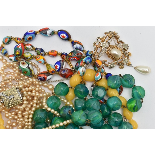 164 - A BAG OF ASSORTED COSTUME JEWELLERY, to include a glass millefiori bead necklace, graduated oval yel... 