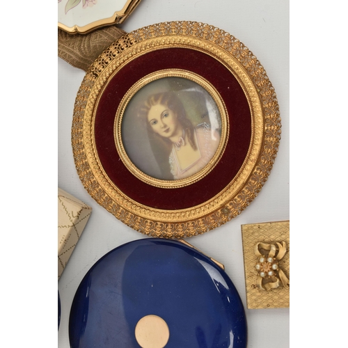 202 - A BOX OF COMPACTS AND TWO MINIATURE PORTRAITS, to include a blue lacquer 'Gucci' compact, three 'Str... 