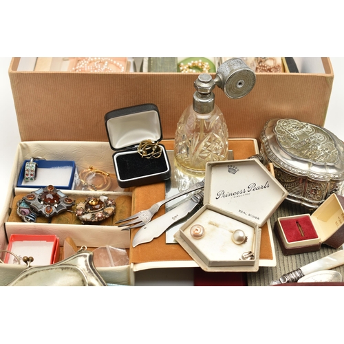 214 - A BOX OF ASSORTED ITEMS, to include imitation pearl necklaces, beaded costume necklaces, a white met... 