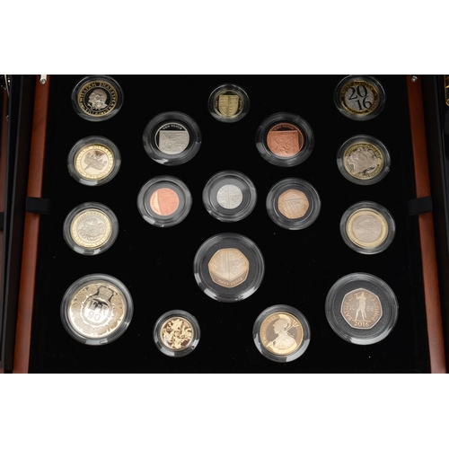 240 - A UNITED KINGDOM ROYAL MINT 2015 PREMIUM PROOF COIN SET, of fourteen coins, Churchill Crown - One Pe... 