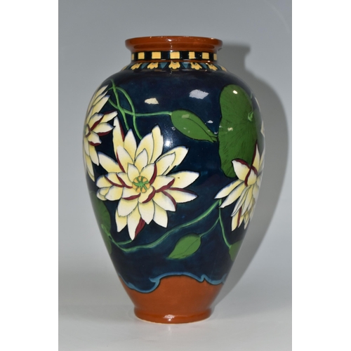 323 - A WILEMAN & CO FOLEY INTARSIO 'WATER LILY' PATTERN VASE, model 3022, decorated with pale yellow and ... 