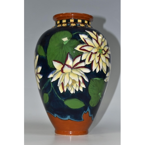 323 - A WILEMAN & CO FOLEY INTARSIO 'WATER LILY' PATTERN VASE, model 3022, decorated with pale yellow and ... 