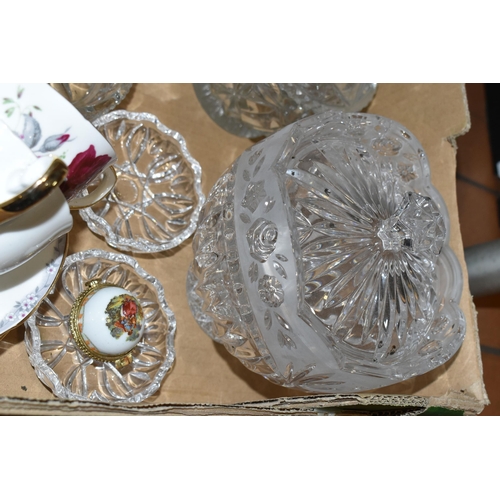 331 - A BOX OF CERAMICS AND GLASS WARE, to include a twenty piece Royal Stafford 'Roses to Remember' tea s... 