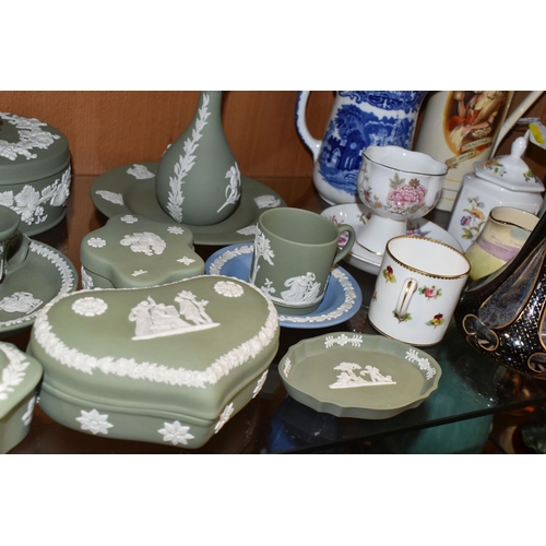 363 - A GROUP OF NAMED CERAMICS, comprising a Coalport Queen Elizabeth 2012 commemorative figure, a Genesi... 