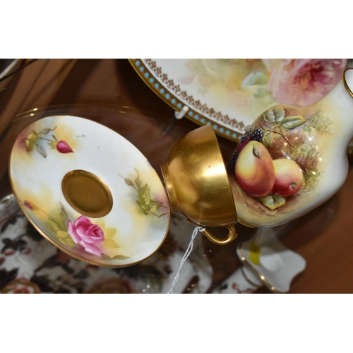 366 - A ROYAL DOULTON CABINET DISH WITH  A ROYAL WORCESTER CUP AND SAUCER, comprising an oval dish with ro... 