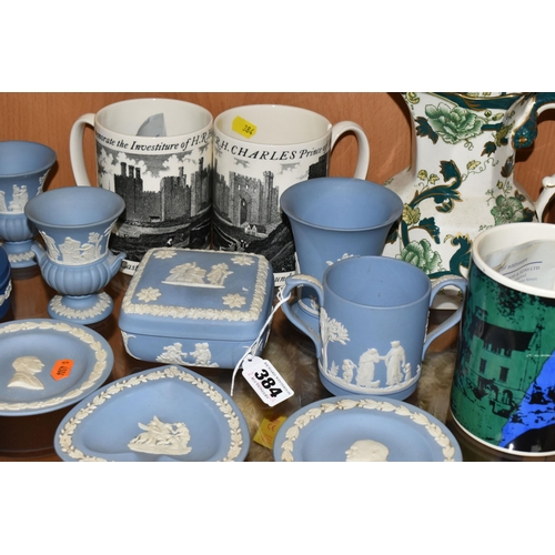 384 - A GROUP OF WEDGWOOD AND OTHER CERAMICS, comprising two Portmeirion Susan Williams-Ellis design Willi... 