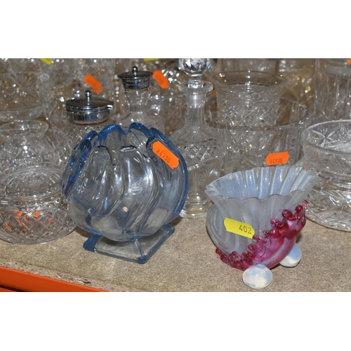 402 - A LARGE SELECTION OF GLASSWARE INCLUDING A WATERFORD CRYSTAL CLOCK, TOGETHER WITH A VARIETY OF THOMA... 