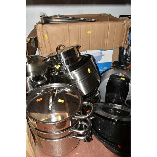 450 - A LARGE QUANTITY OF STAINLESS STEEL KITCHENWARE AND ELECTRICAL APPLIANCES to include pots of various... 