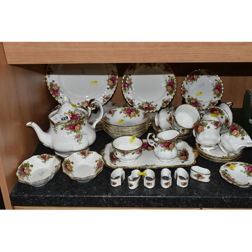 429 - A LARGE QUANTITY OF ROYAL WORCESTER 'OLD COUNTRY ROSES' PATTERN TEAWARE, comprising one teapot, one ... 